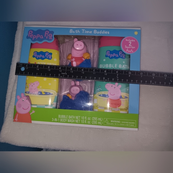 NWOT Peppa Pig bubble gum scented bathtime buddies - Picture 5 of 8